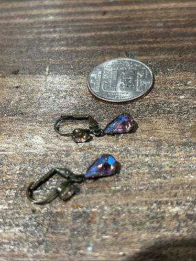 Iridescent Purple Teardrop Dangle Earrings
